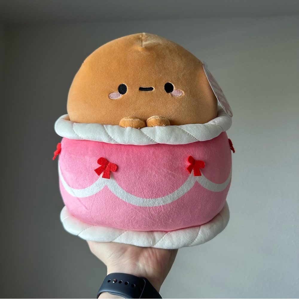 [modified] Tayto birthday cake dessert plush